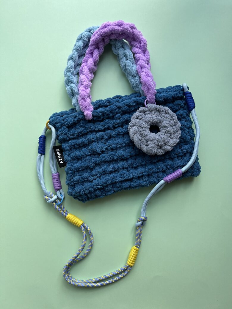 PUFFY handbag | blue