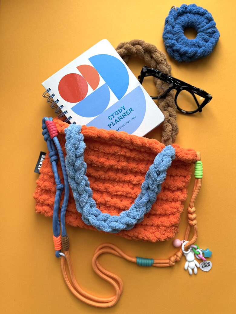 PUFFY handbag | orange