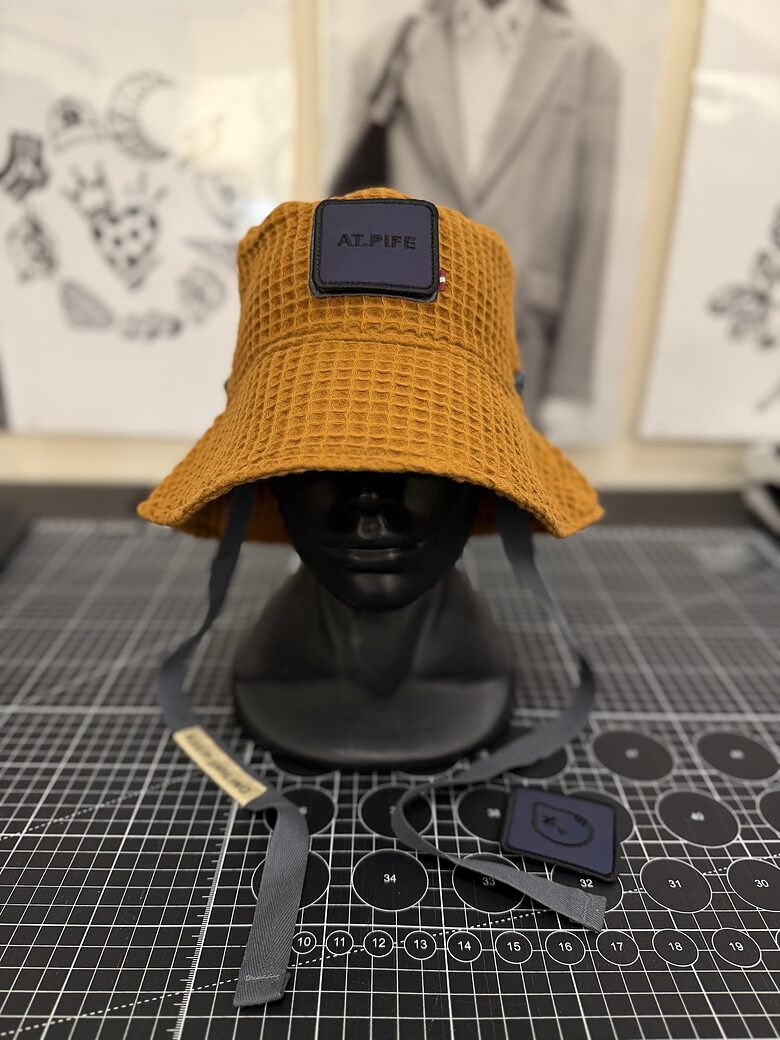 Kids COTTON BUCKET HAT / dark amber (XS)