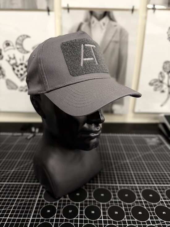 Baseball CAP with velcro patch panel / dark gray