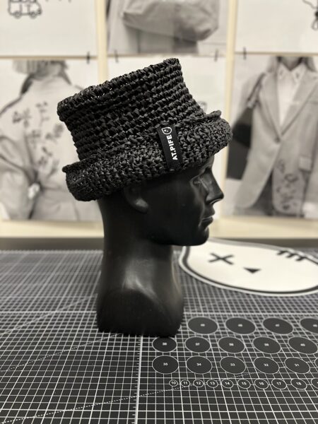 Crochet RAFFIA hat "Chaplin" | black