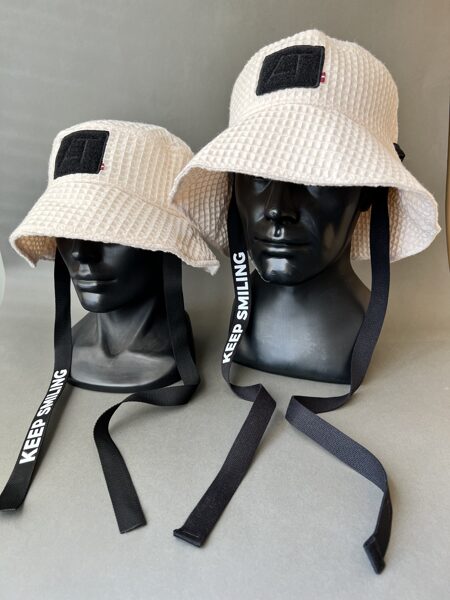 New! COTTON BUCKET HAT / ecru